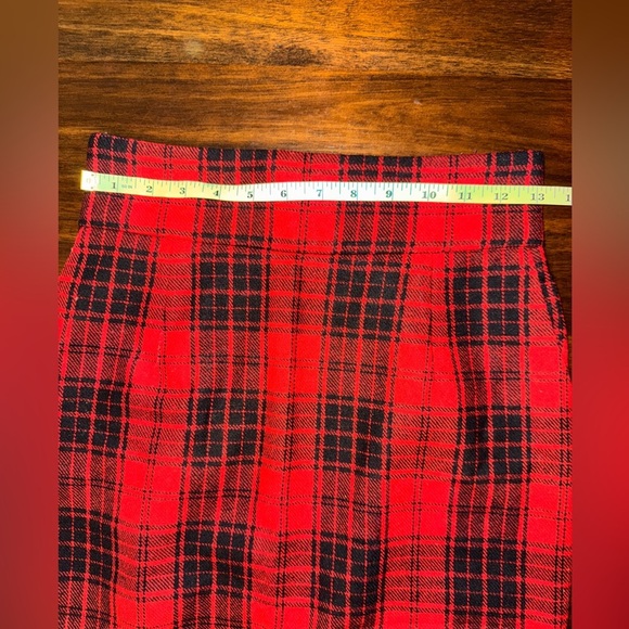 Moussy Women’s Black & Ref Plaid Wool Skirt Size 1 - Picture 3 of 7